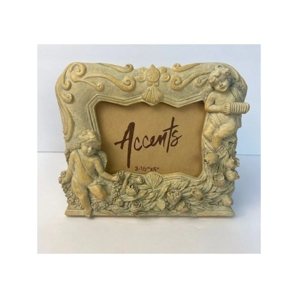 Vintage Cherub Resin Picture Frame 3.5x5 Ornate Floral Angel Tabletop Decor